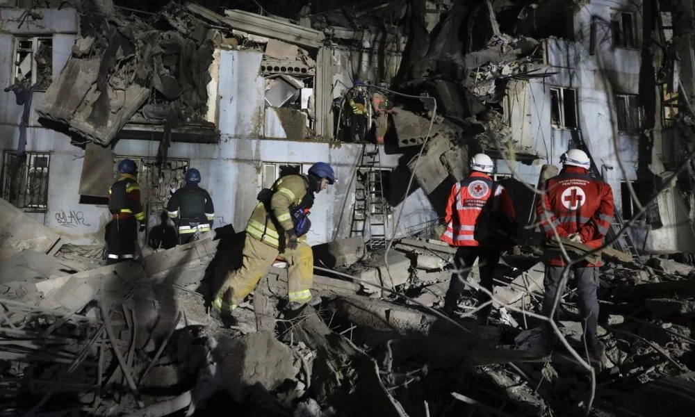 ΕΚΤΑΚΤΟ-Σοκ στη Μόσχα: 80 Ουκρανοί σαμποτέρ επιτέθηκαν στην ρωσική πόλη Μπριάσνκ- Πανικός στην περιοχή (Βίντεο)